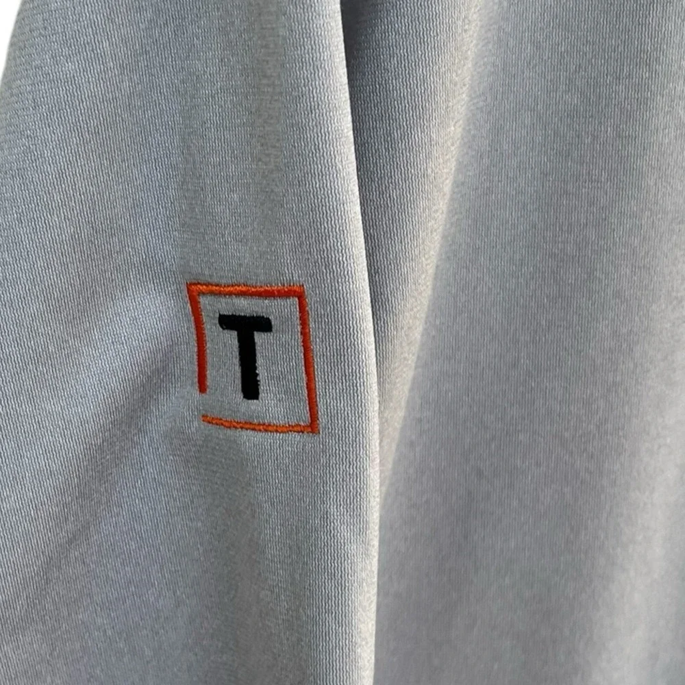 Mens The North Face Tech 1/4 Zip Large Gray Grey Golf Pullover Quarter Logo